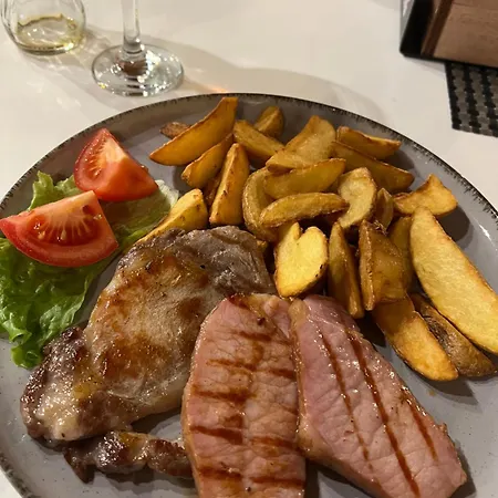 Отель Wellness Zeleni Raj Баня-Лука