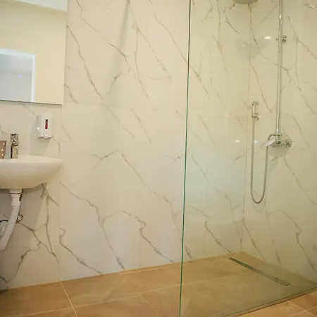 Hotel Wellness Zeleni Raj